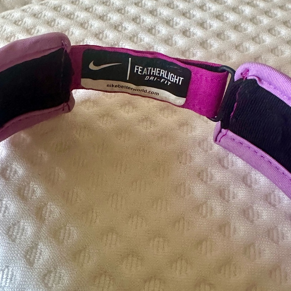 Nike Fuchsia and Lavender Visor - Picture 4 of 4